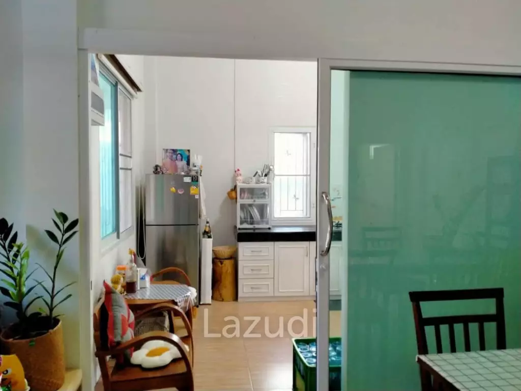 บ้านเดี่ยวโมเดิร์น 3 ห้องนอน ใกล้สนามบิน ใน ต.บ้านดู่