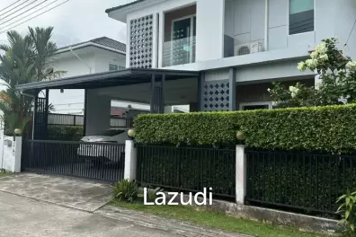 4-Bedroom House for Rent with Mountain View in Ratsada, Phuket