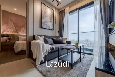 36 sqm high-floor 1 bedroom condo at Cooper Siam in Pathum Wan Bangkok