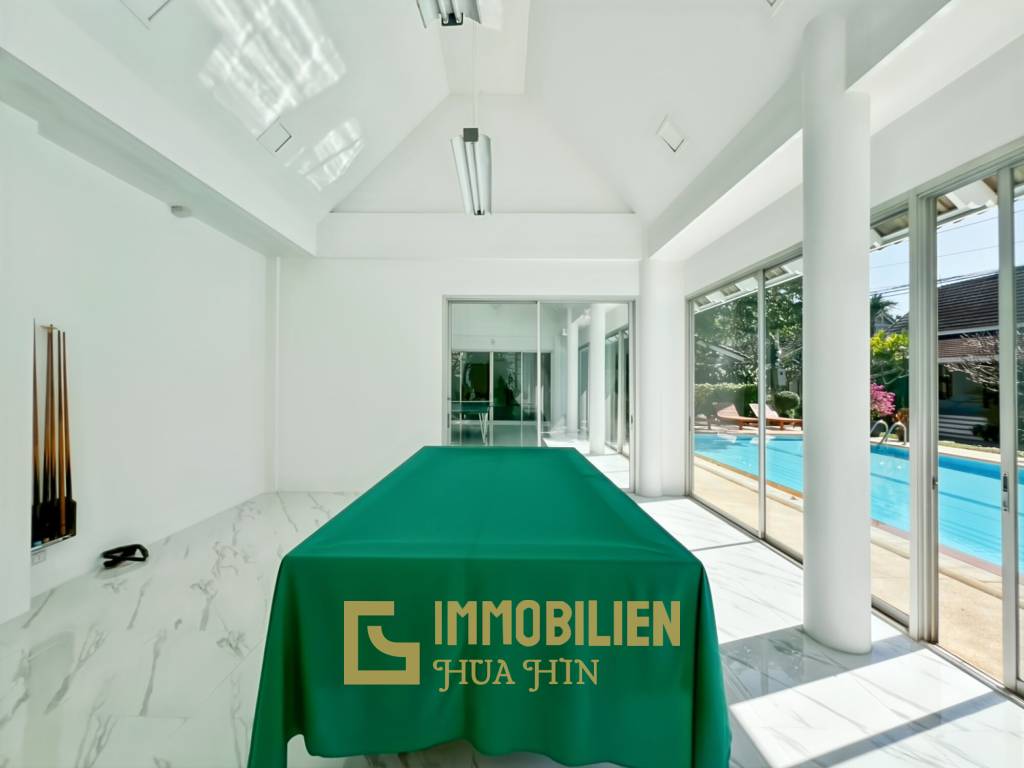 Strandlage / 5 Schlafzimmer / 229 qm Wohnfläche