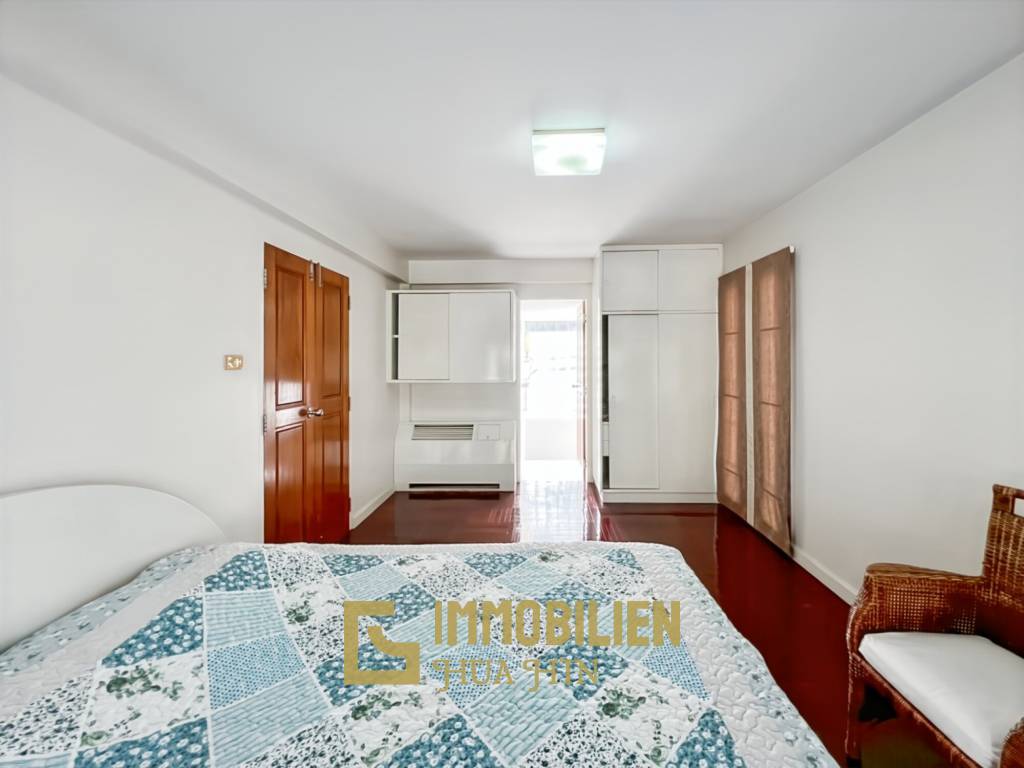 Strandlage / 5 Schlafzimmer / 229 qm Wohnfläche