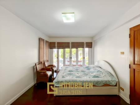 Strandlage / 5 Schlafzimmer / 229 qm Wohnfläche