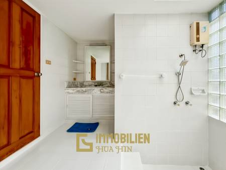 Strandlage / 5 Schlafzimmer / 229 qm Wohnfläche