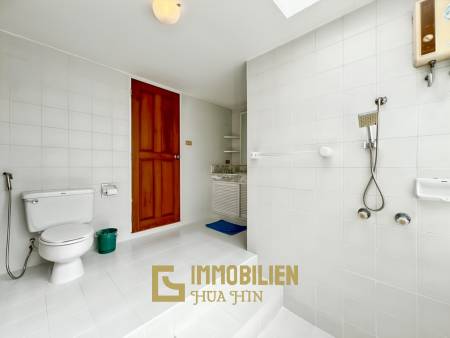 Strandlage / 5 Schlafzimmer / 229 qm Wohnfläche