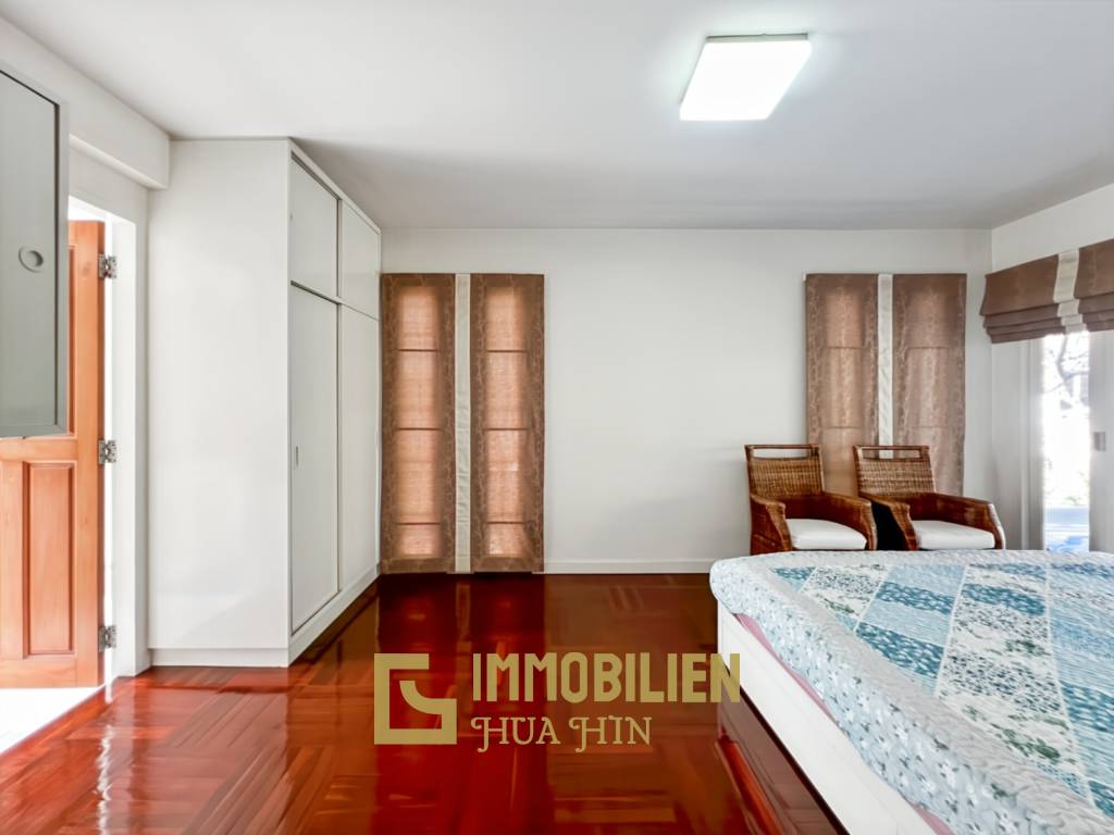 Strandlage / 5 Schlafzimmer / 229 qm Wohnfläche