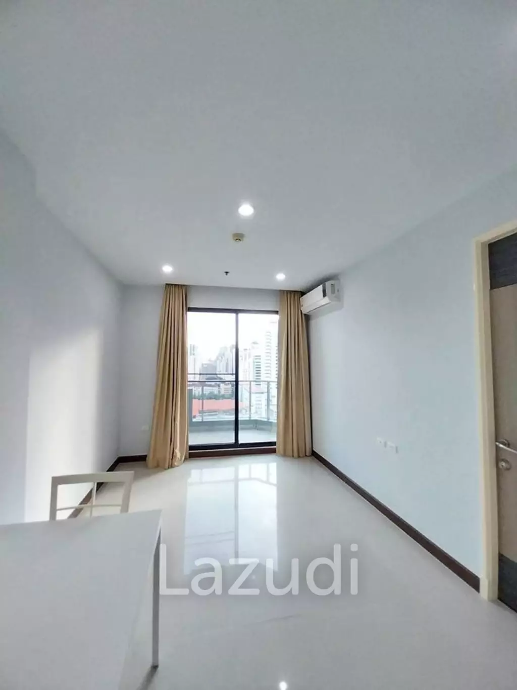 50.5 sqm 1 Bedroom Condo on High Floor at Supalai Premier @ Asoke, Bang Kapi Huai Kwang
