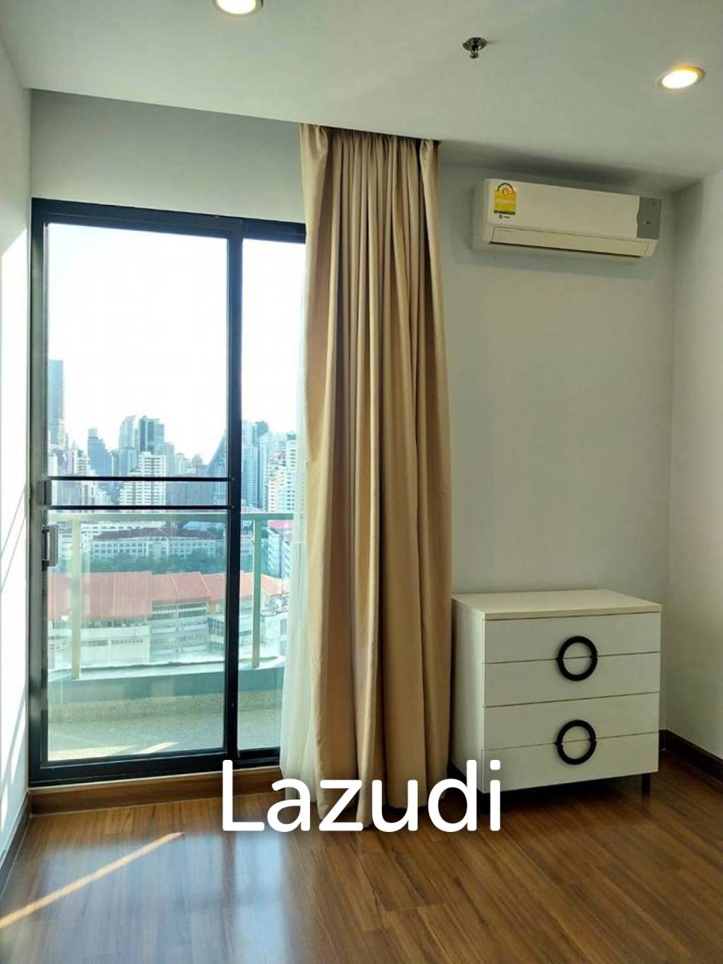 50.5 sqm 1 Bedroom Condo on High Floor at Supalai Premier @ Asoke, Bang Kapi Huai Kwang