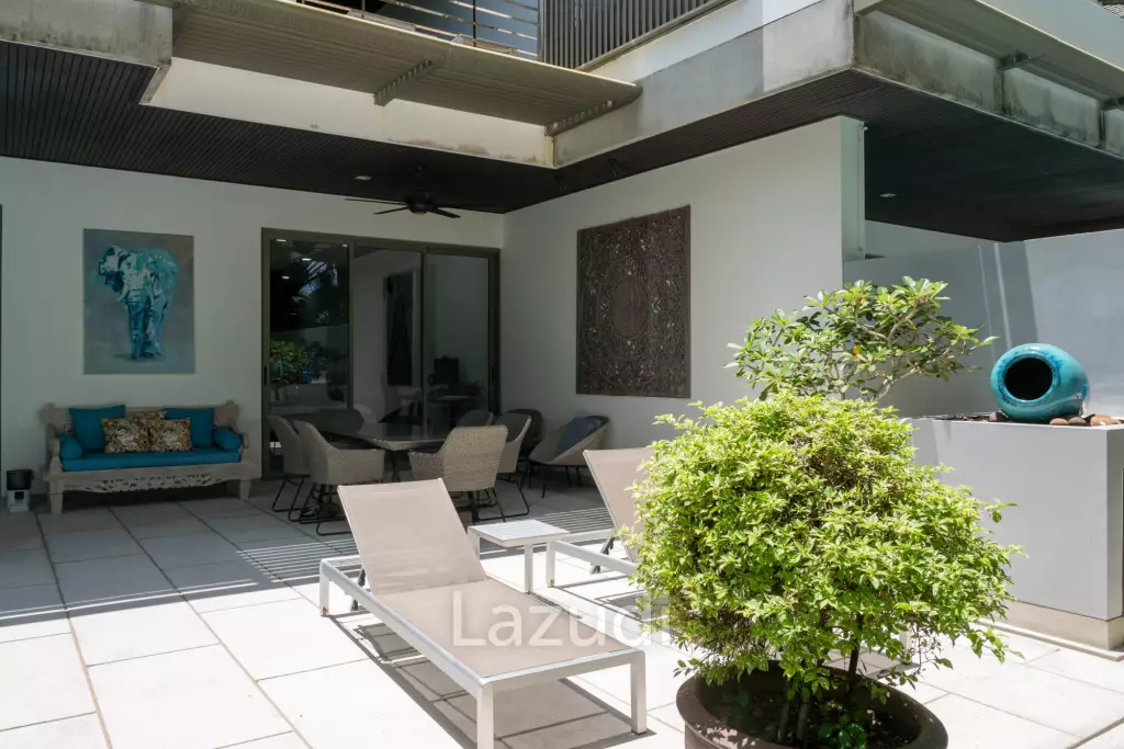 Foreign Freehold 3-Bedroom Condo with Private Pool in Bang Tao