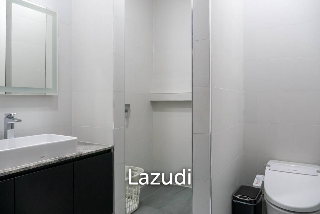 Foreign Freehold 3-Bedroom Condo with Private Pool in Bang Tao