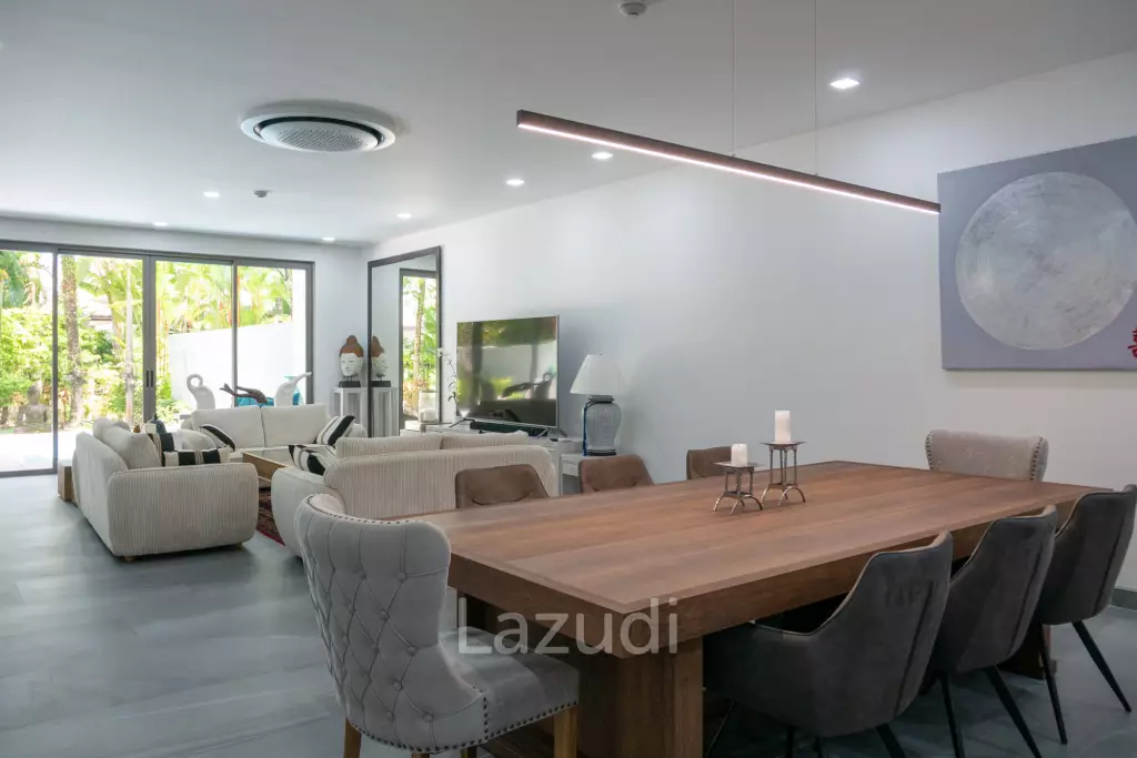 Foreign Freehold 3-Bedroom Condo with Private Pool in Bang Tao