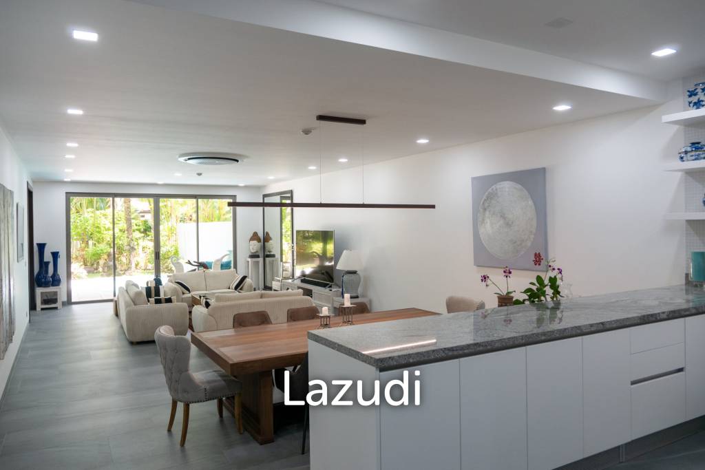 Foreign Freehold 3-Bedroom Condo with Private Pool in Bang Tao