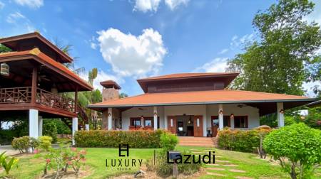 White Lotus 1 Tropical 3 Bedroom Villa with Expansive Garden