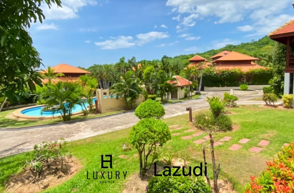 White Lotus 1 Tropical 3 Bedroom Villa with Expansive Garden