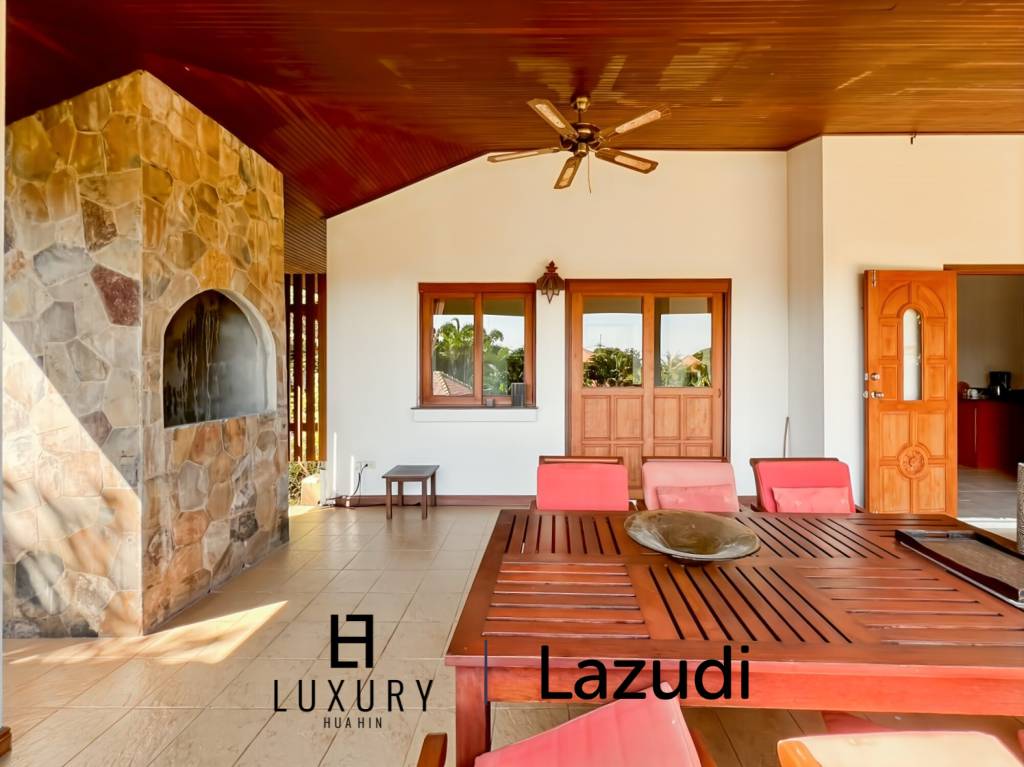 White Lotus 1 Tropical 3 Bedroom Villa with Expansive Garden