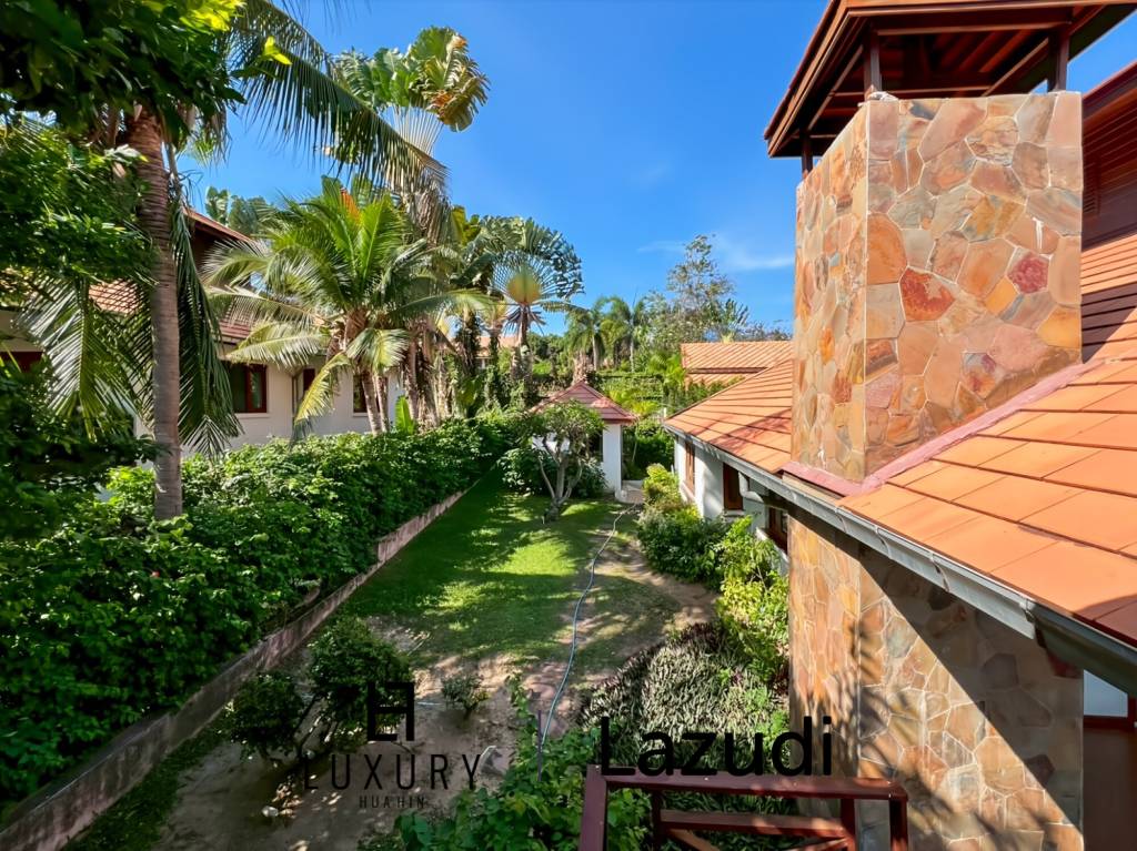 White Lotus 1 Tropical 3 Bedroom Villa with Expansive Garden
