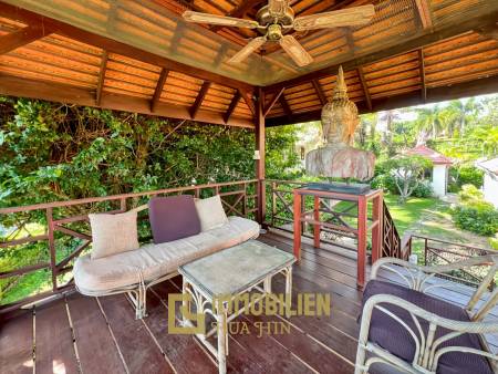 Stadtnah / 708 qm Grundstück / Tropischer Stil