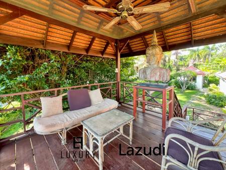 White Lotus 1 Tropical 3 Bedroom Villa with Expansive Garden