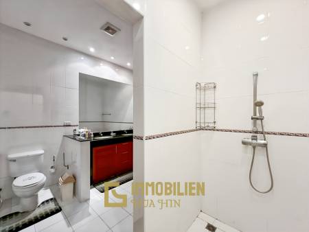 Stadtnah / 708 qm Grundstück / Tropischer Stil