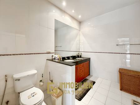 Stadtnah / 708 qm Grundstück / Tropischer Stil