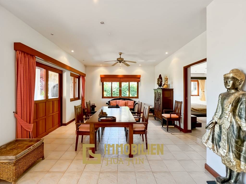 Stadtnah / 708 qm Grundstück / Tropischer Stil