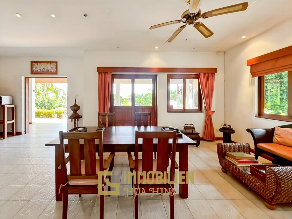 Stadtnah / 708 qm Grundstück / Tropischer Stil