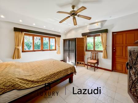 White Lotus 1 Tropical 3 Bedroom Villa with Expansive Garden