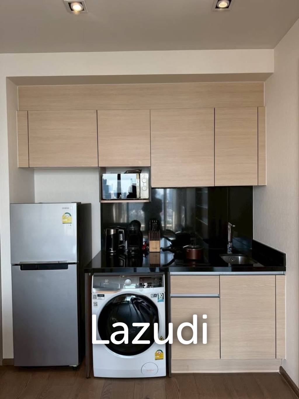56 sqm high floor condo Park Origin Phromphong Khlong Toei Bangkok