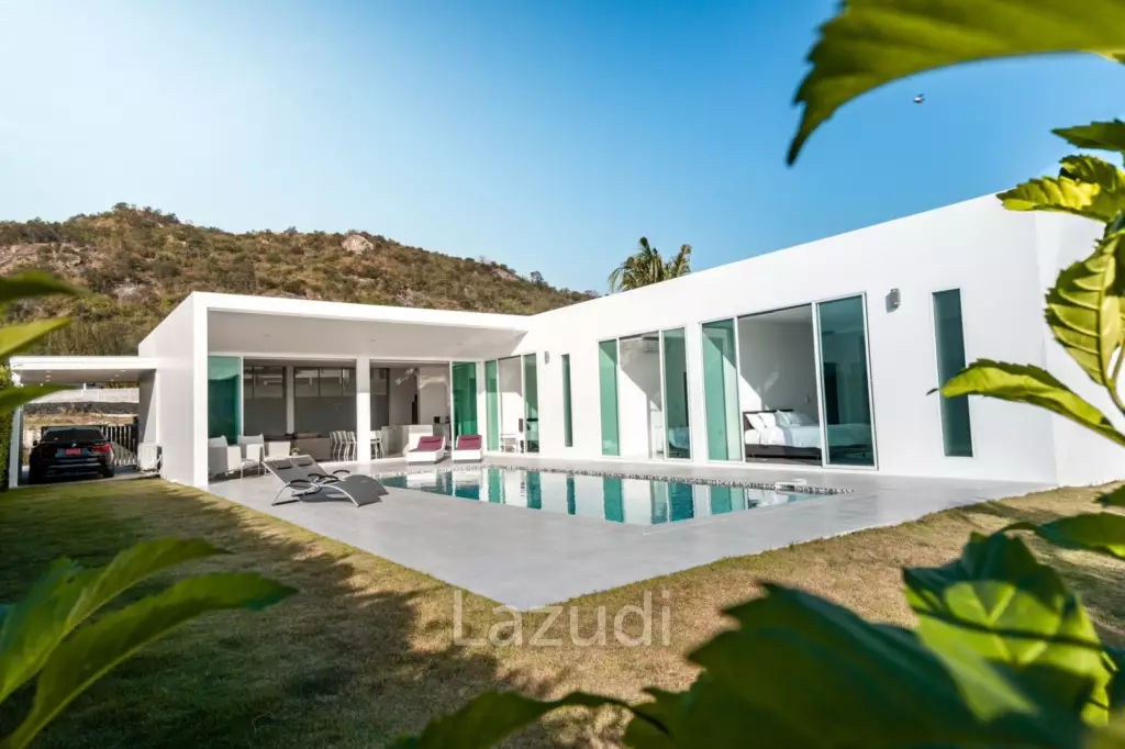 287 sqm contemporary pool villa in Phu Montra K-Haad Hua Hin