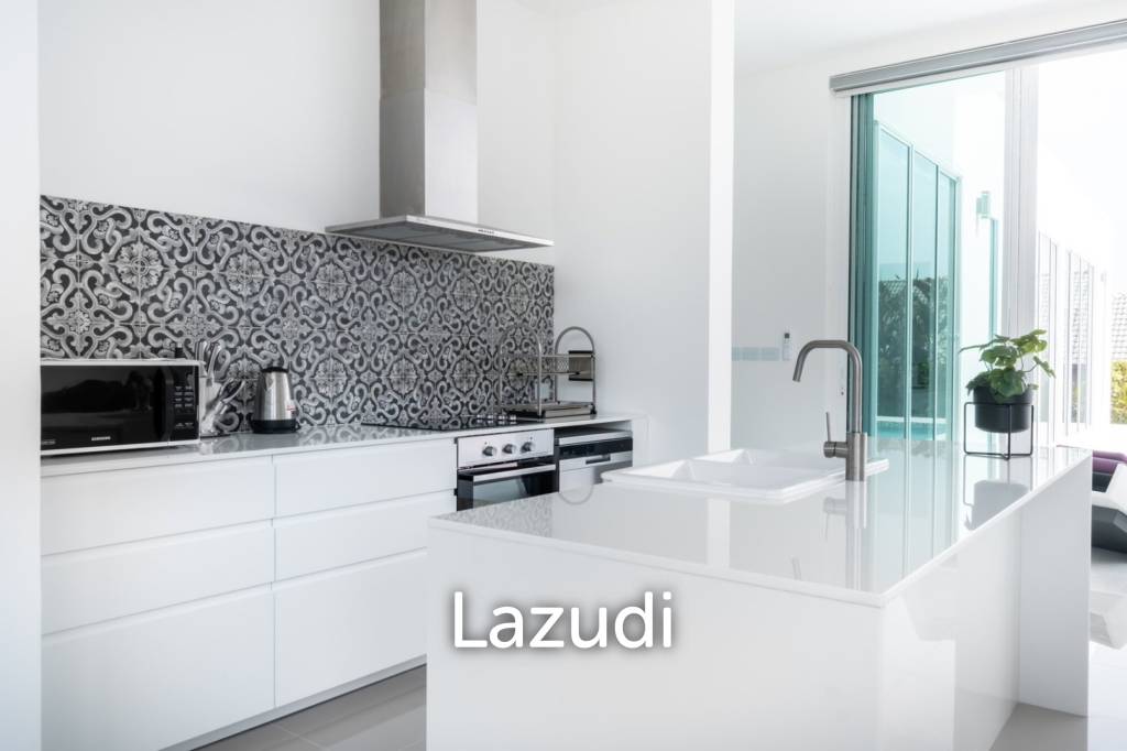287 sqm contemporary pool villa in Phu Montra K-Haad Hua Hin