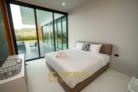 5 Schlafzimmer / 6 Badezimmer / Bergblick