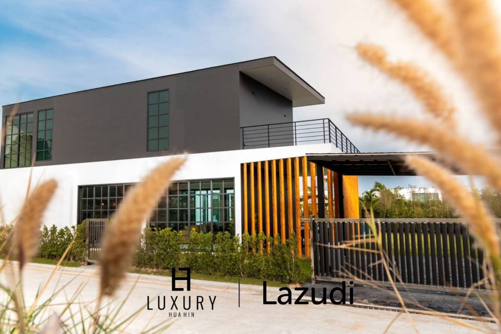 Modern 2-Storey  Pool Villa 5 Bedroom in Phu Montra K-Haad Hua Hin