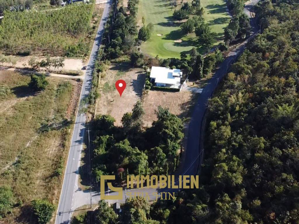 Bergblick / ruhige Golplatzlage / 1.2 RAI - 2.400 qm