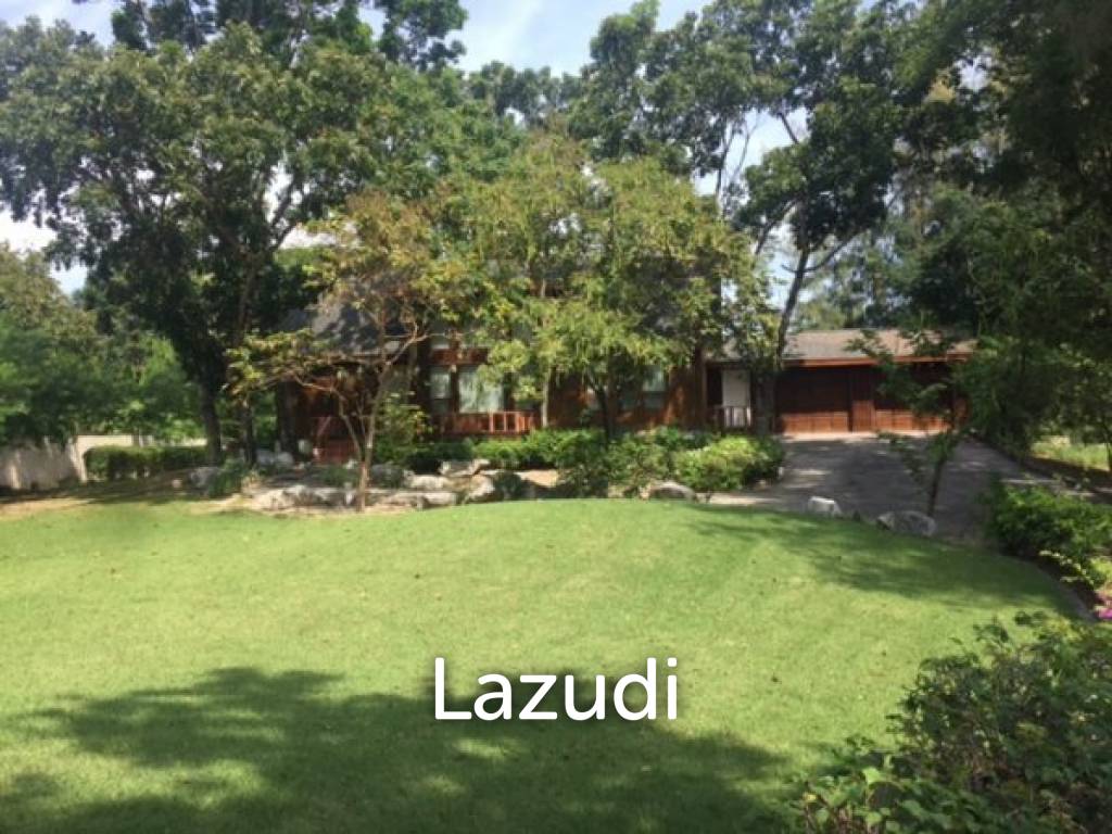 2,000 Sqm 4 Bed 3 Bath Villa For Sale