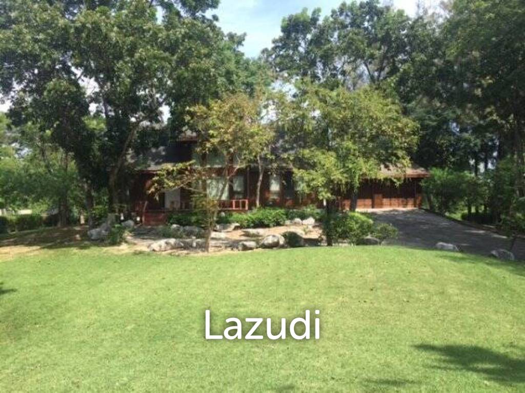 2,000 Sqm 4 Bed 3 Bath Villa For Sale