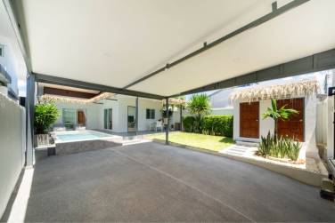 Brand-new 2-bedroom Private Pool Villa in a Peaceful Soi in Rawai