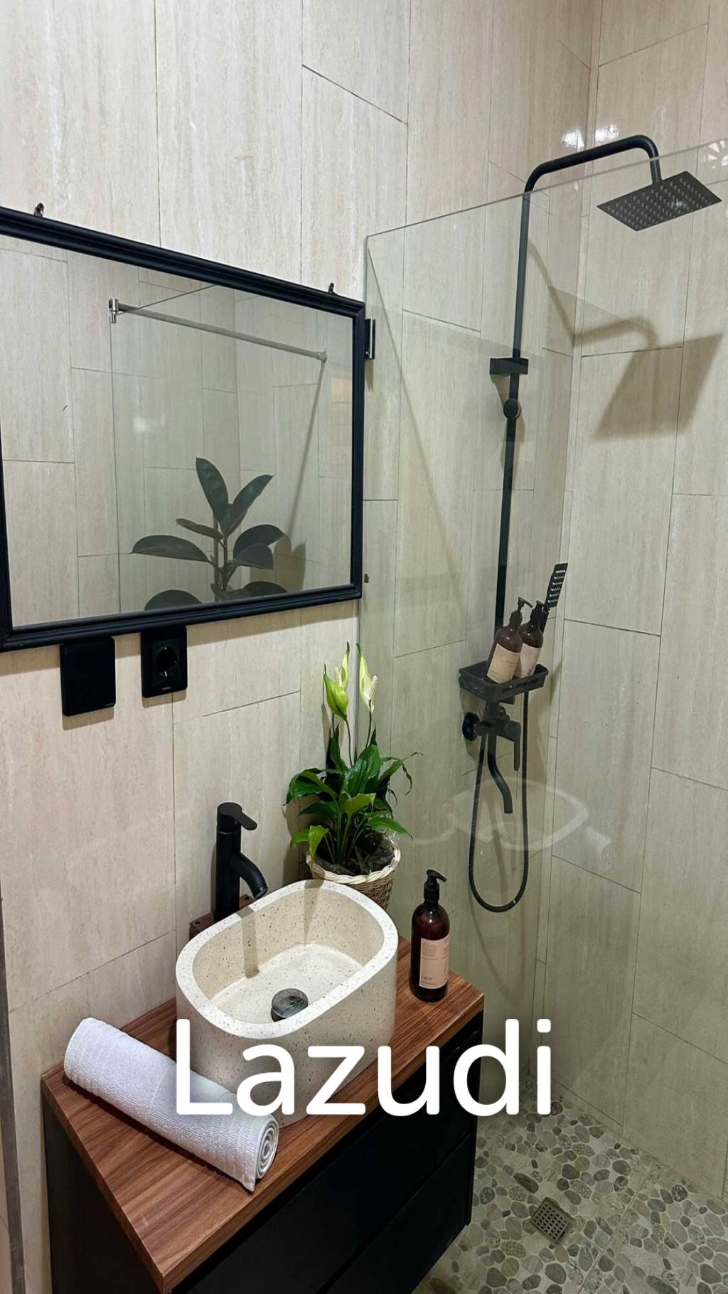 Stunning One/Two Bedroom units for Leasehold in Heart of Seminyak