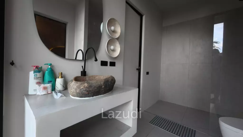 3-Bedroom Villa with Pool – Wok Tum