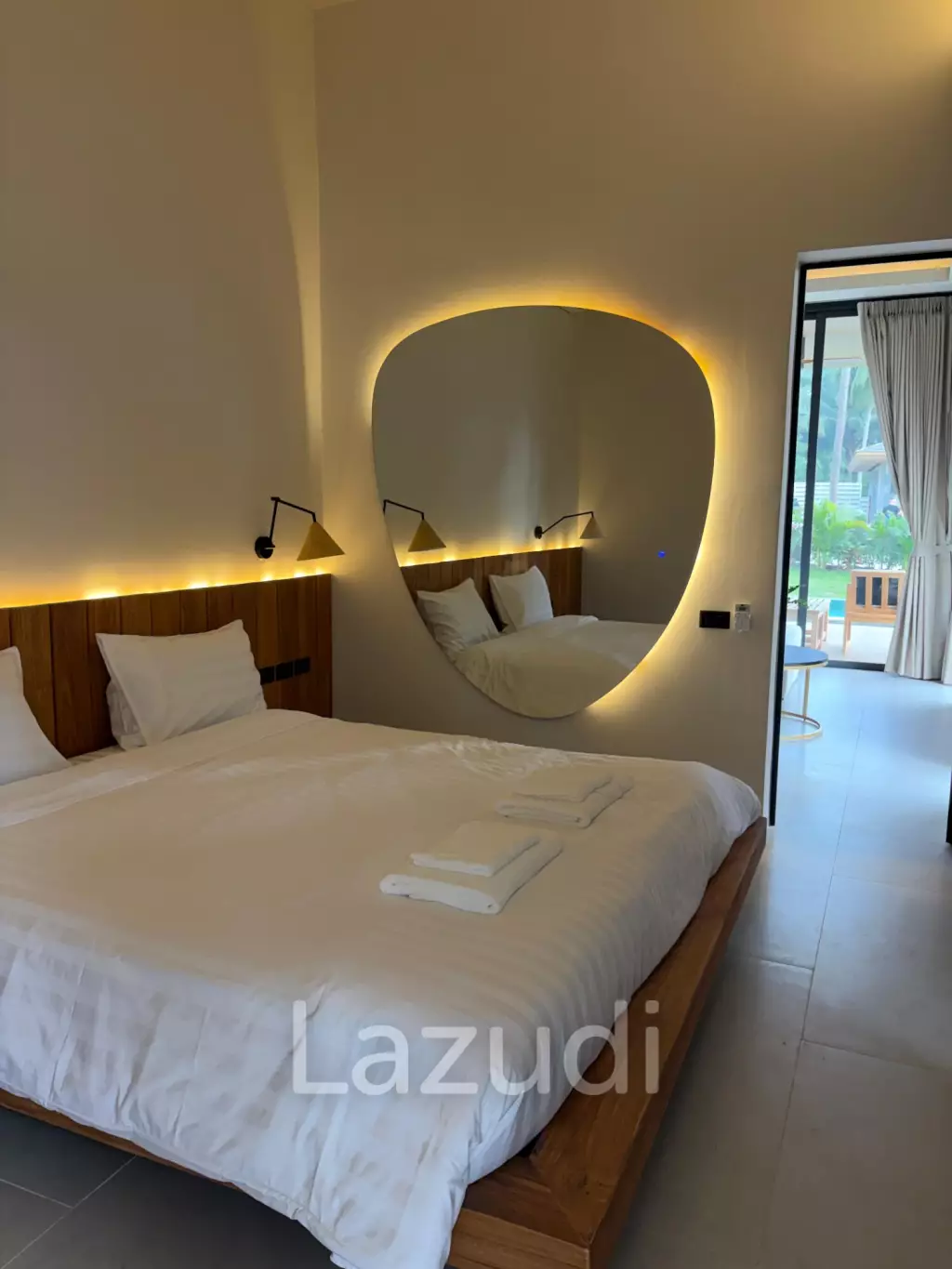 3-Bedroom Villa with Pool – Wok Tum