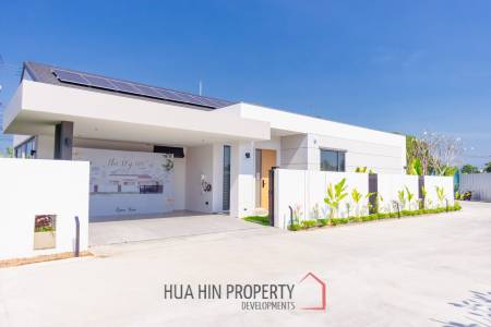 Beautiful modern pool villa in Nong Kae Hua Hin