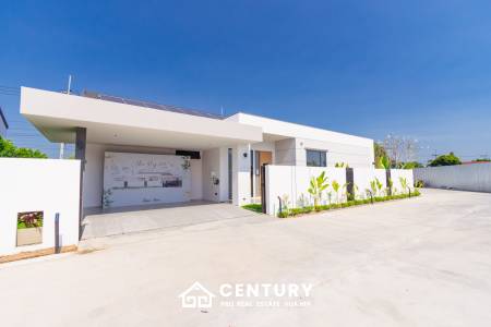 Beautiful modern pool villa in Nong Kae Hua Hin