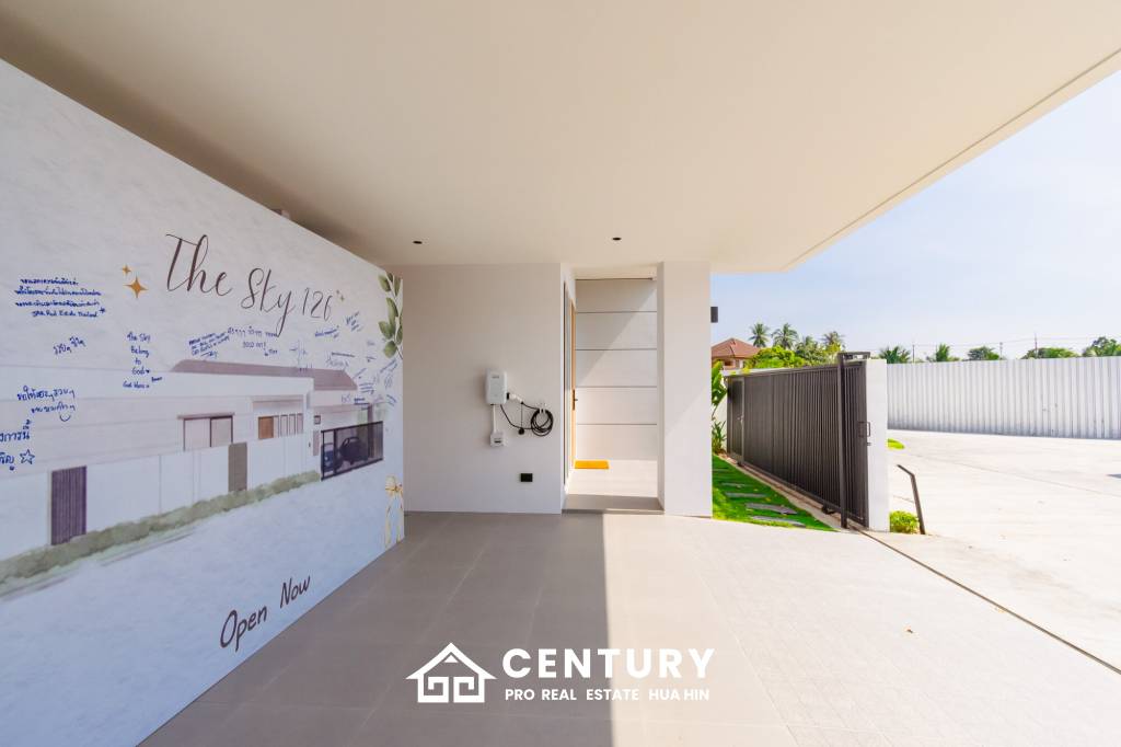 Beautiful modern pool villa in Nong Kae Hua Hin