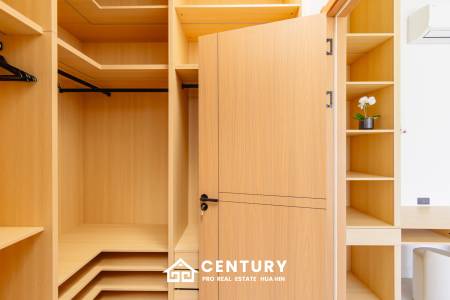 Beautiful modern pool villa in Nong Kae Hua Hin