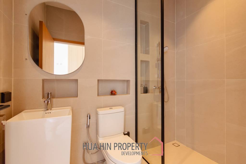 Beautiful modern pool villa in Nong Kae Hua Hin