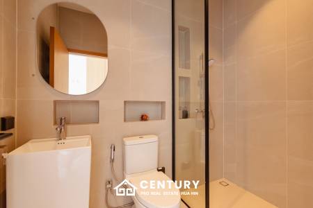 Beautiful modern pool villa in Nong Kae Hua Hin