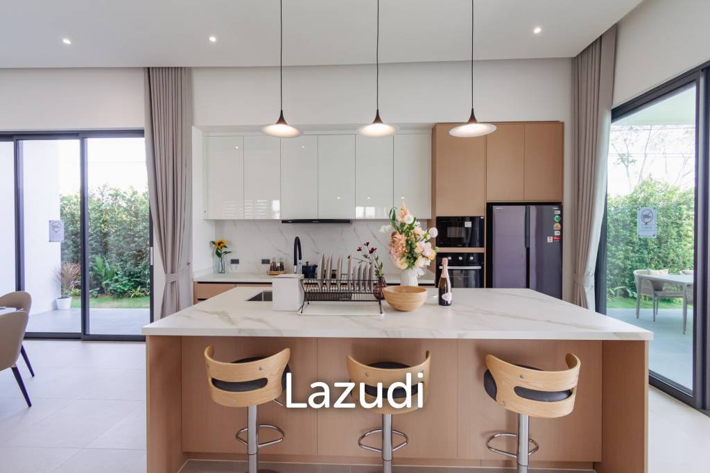 Beautiful modern pool villa in Nong Kae Hua Hin