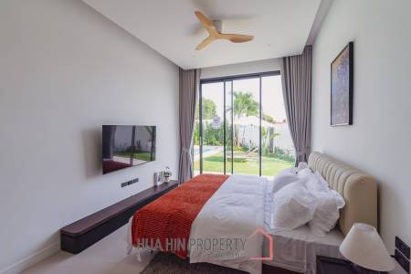 Beautiful modern pool villa in Nong Kae Hua Hin