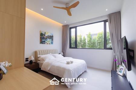 Beautiful modern pool villa in Nong Kae Hua Hin