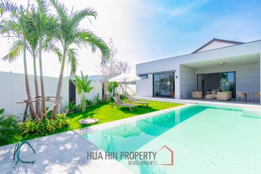 Beautiful modern pool villa in Nong Kae Hua Hin