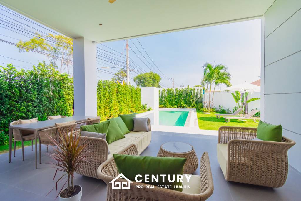 Beautiful modern pool villa in Nong Kae Hua Hin