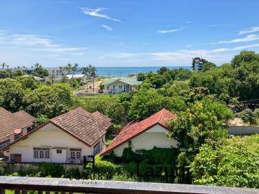 Seaview Modern 1 Bedroom Condo 47 Sqm in Hua Hin